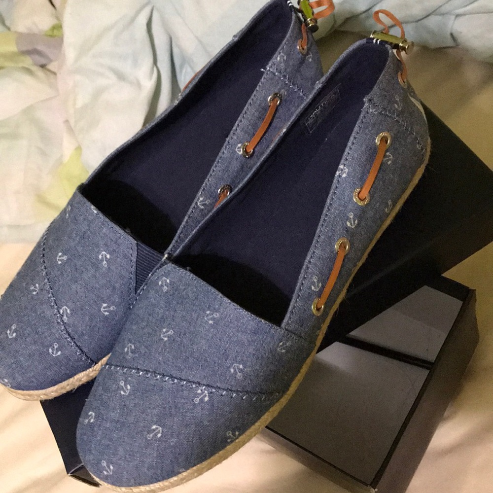 Shoes